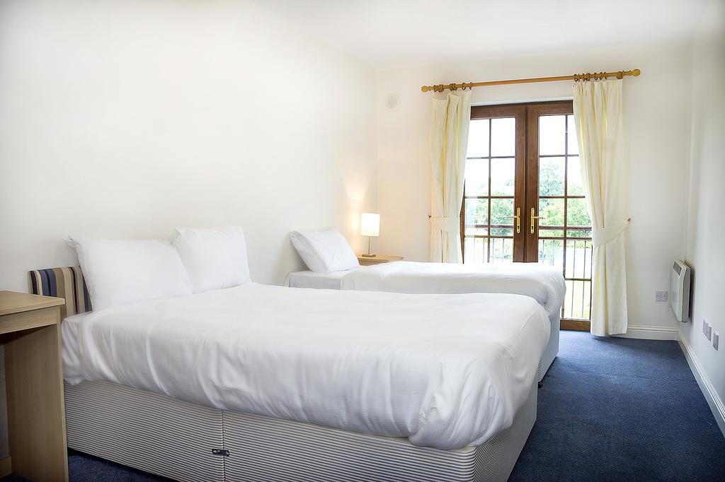 Lough Allen Hotel & Spa Drumshanbo Chambre photo